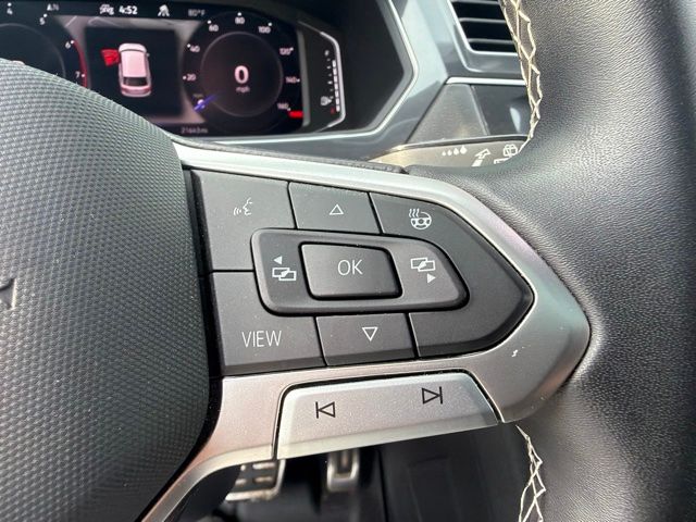 Thumbnail: 2023 Volkswagen Tiguan - 20