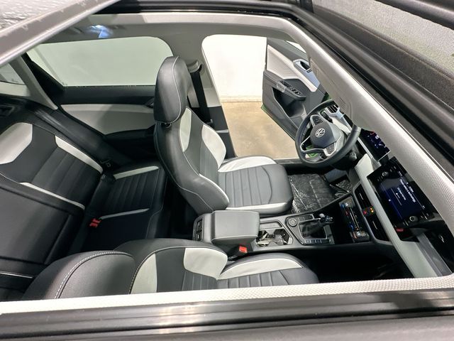 Thumbnail: 2026 Volkswagen Taos - 10