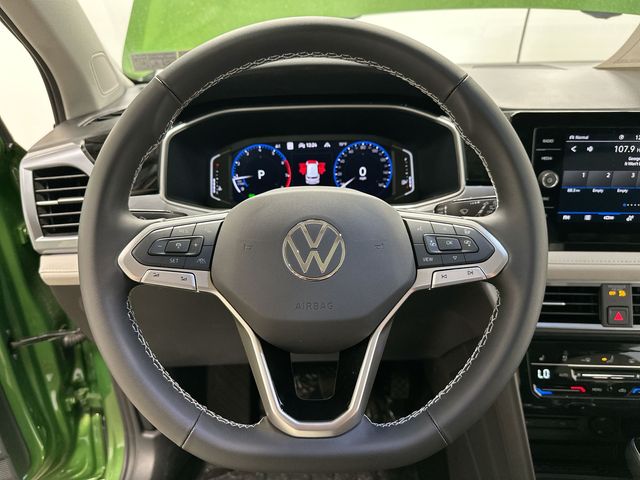 Thumbnail: 2026 Volkswagen Taos - 2