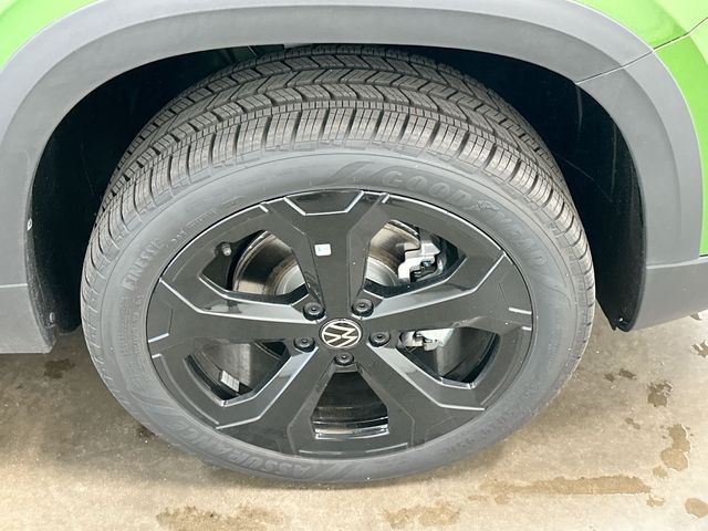 Thumbnail: 2026 Volkswagen Taos - 7