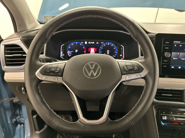 Thumbnail: 2025 Volkswagen Taos - 2