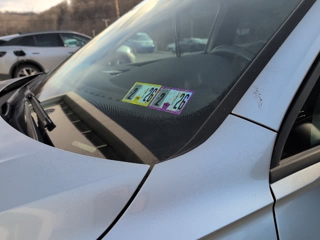 Thumbnail: 2022 Volkswagen Tiguan - 5