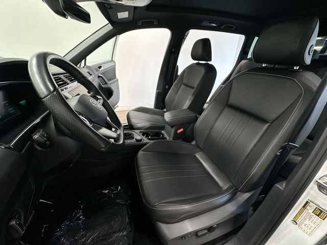 Thumbnail: 2023 Volkswagen Tiguan - 25
