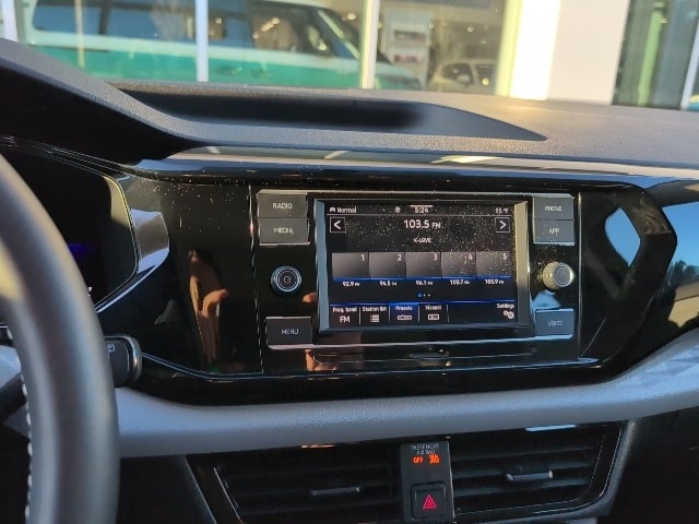 Thumbnail: 2023 Volkswagen Taos - 8