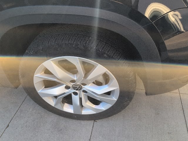 Thumbnail: 2023 Volkswagen Taos - 6