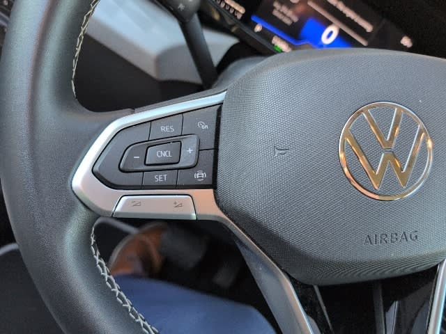 Thumbnail: 2023 Volkswagen Taos - 16