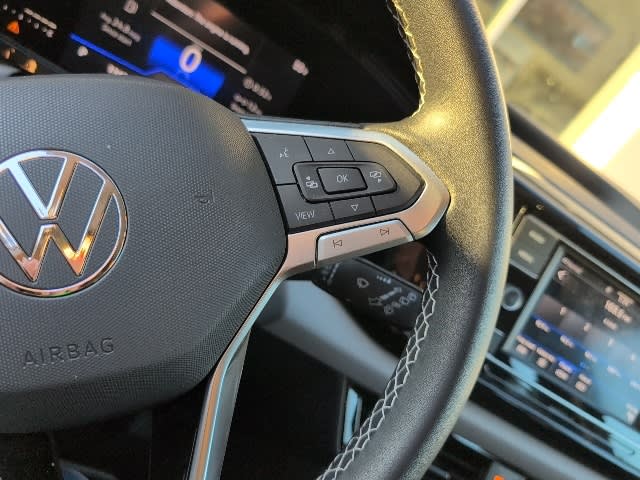 Thumbnail: 2023 Volkswagen Taos - 17