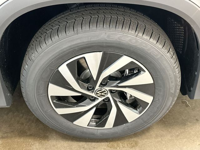 Thumbnail: 2026 Volkswagen Tiguan - 7