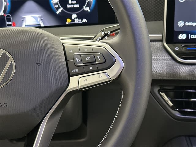 Thumbnail: 2025 Volkswagen Tiguan - 19