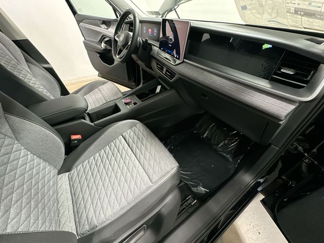 Thumbnail: 2026 Volkswagen Tiguan - 23