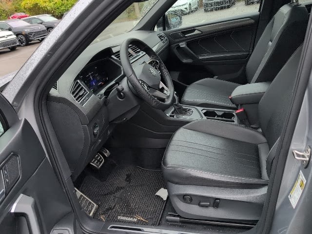 Thumbnail: 2024 Volkswagen Tiguan - 7