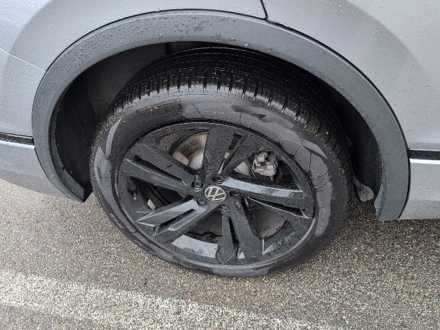 Thumbnail: 2024 Volkswagen Tiguan - 14