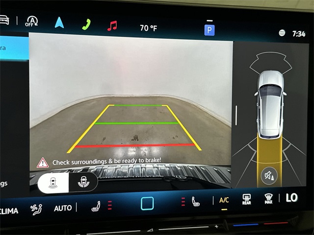 Thumbnail: 2025 Volkswagen Tiguan - 21