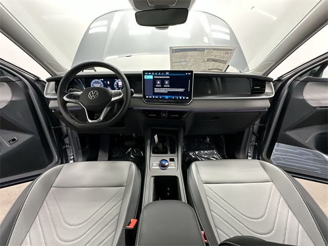 Thumbnail: 2025 Volkswagen Tiguan - 9