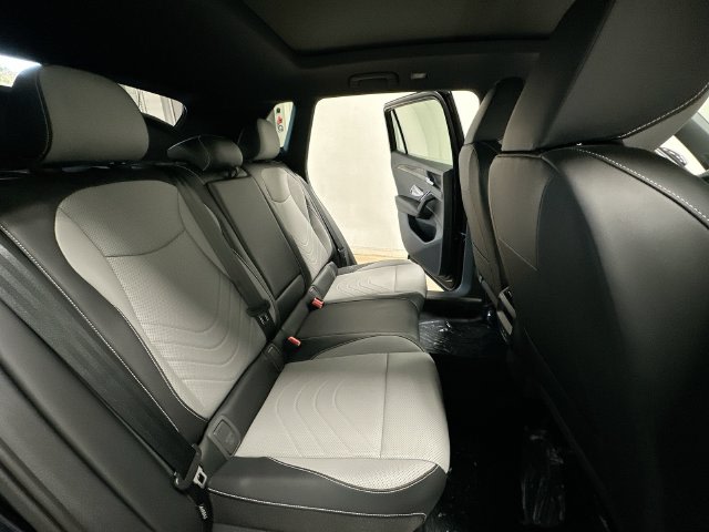 Thumbnail: 2026 Volkswagen Tiguan - 26