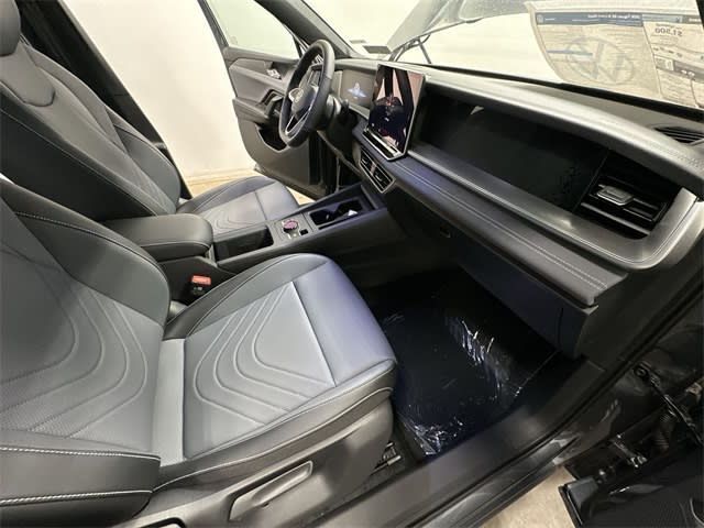 Thumbnail: 2026 Volkswagen Tiguan - 24