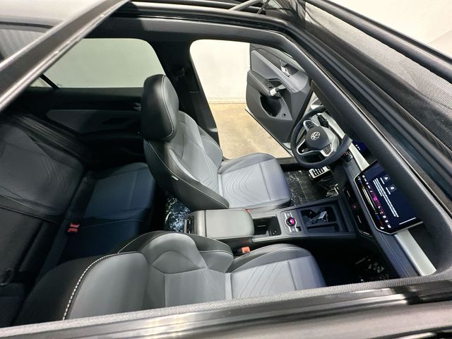 Thumbnail: 2026 Volkswagen Tiguan - 10