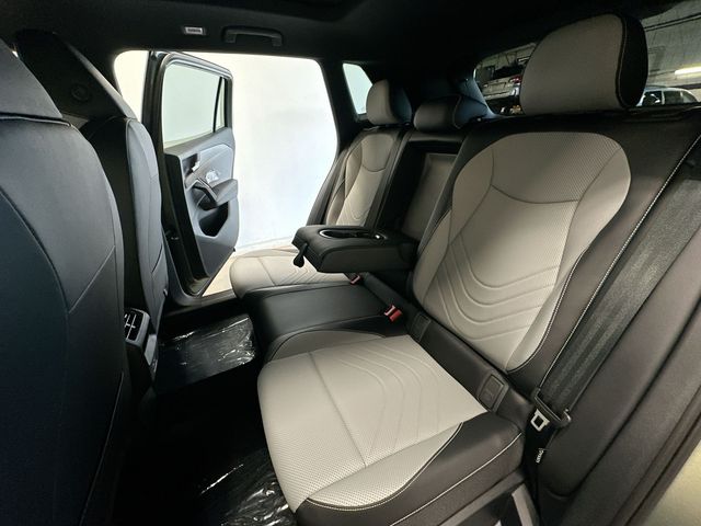 Thumbnail: 2026 Volkswagen Tiguan - 12