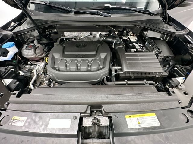 Thumbnail: 2024 Volkswagen Tiguan - 9