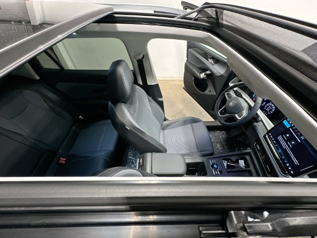 Thumbnail: 2026 Volkswagen Tiguan - 10