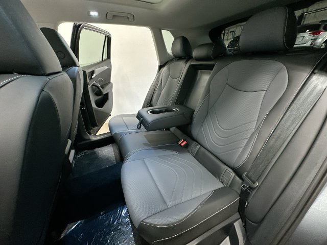 Thumbnail: 2026 Volkswagen Tiguan - 12