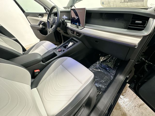 Thumbnail: 2026 Volkswagen Tiguan - 13