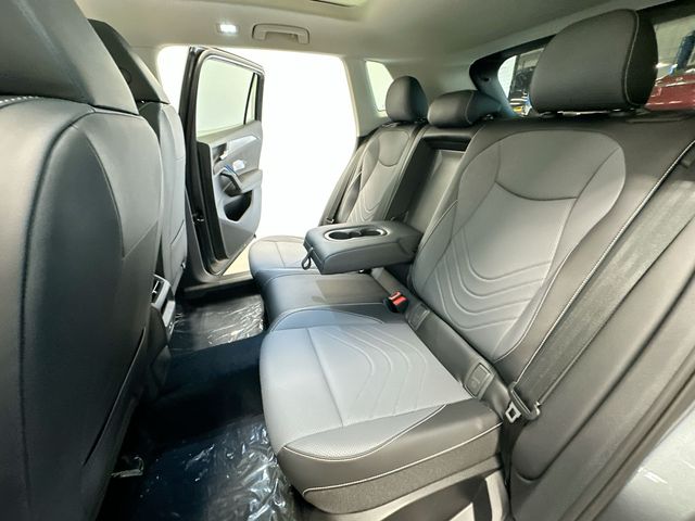 Thumbnail: 2026 Volkswagen Tiguan - 12