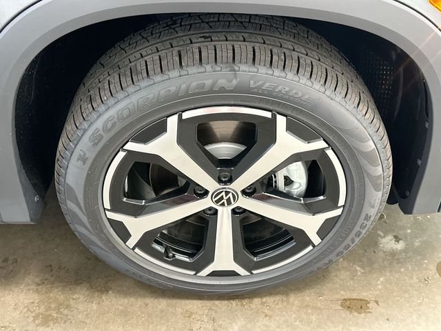 Thumbnail: 2026 Volkswagen Tiguan - 7