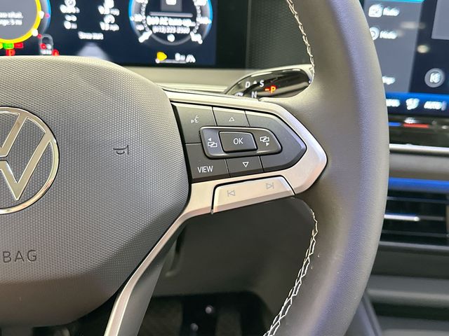 Thumbnail: 2026 Volkswagen Tiguan - 18