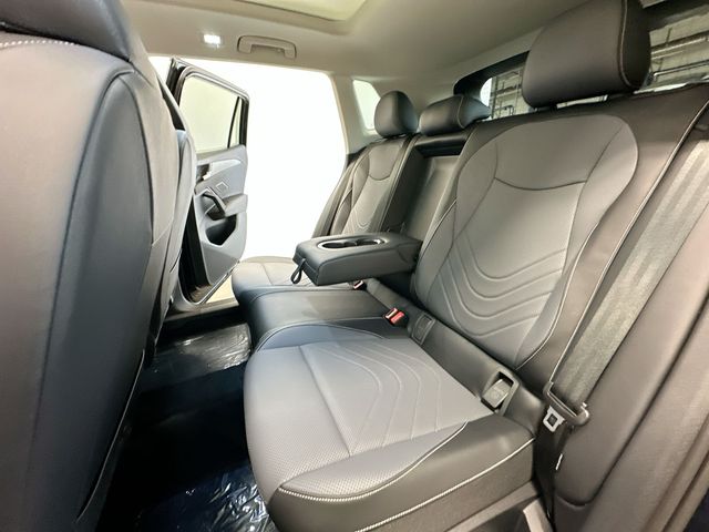 Thumbnail: 2026 Volkswagen Tiguan - 12