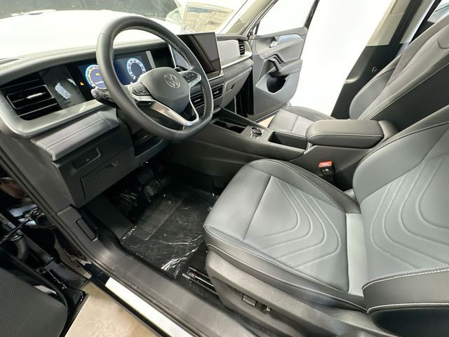Thumbnail: 2026 Volkswagen Tiguan - 10