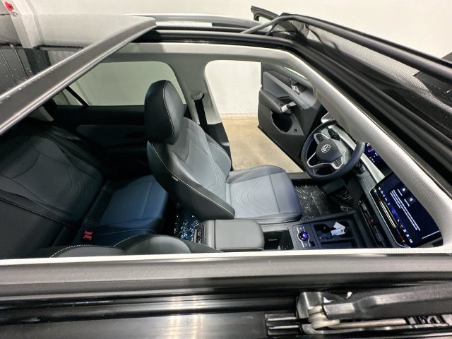 Thumbnail: 2026 Volkswagen Tiguan - 15