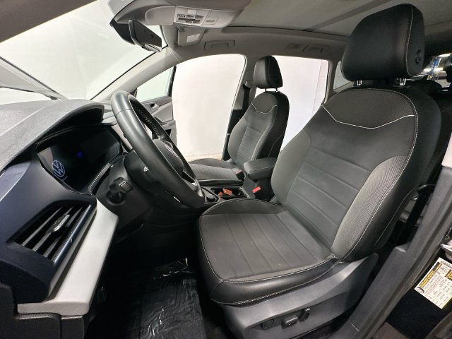 Thumbnail: 2023 Volkswagen Taos - 12