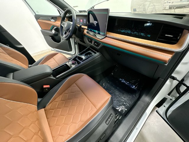 Thumbnail: 2026 Volkswagen Tiguan - 13