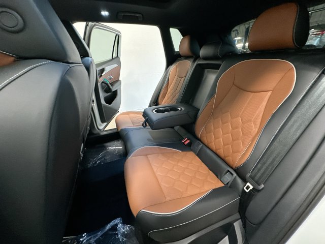 Thumbnail: 2026 Volkswagen Tiguan - 12