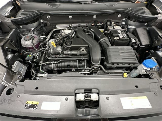 Thumbnail: 2025 Volkswagen Taos - 8