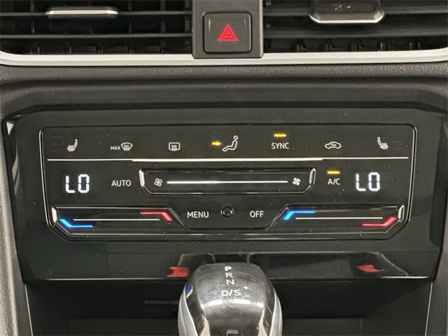 Thumbnail: 2025 Volkswagen Taos - 23