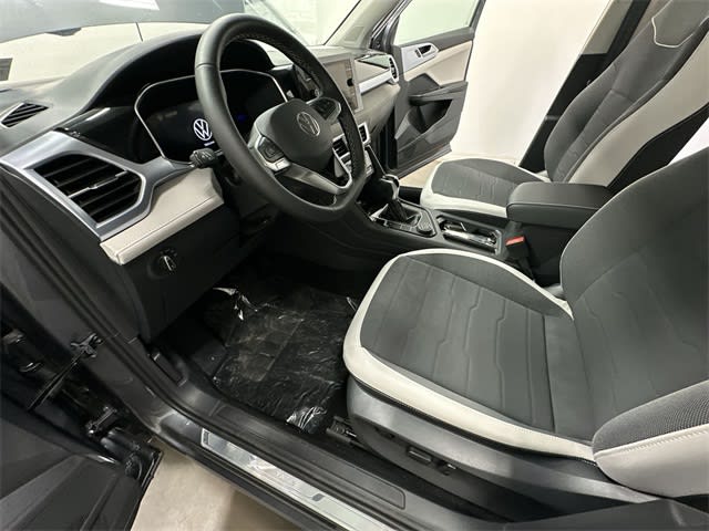 Thumbnail: 2025 Volkswagen Taos - 11