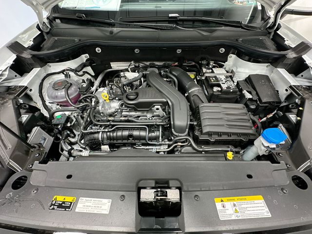 Thumbnail: 2026 Volkswagen Taos - 8