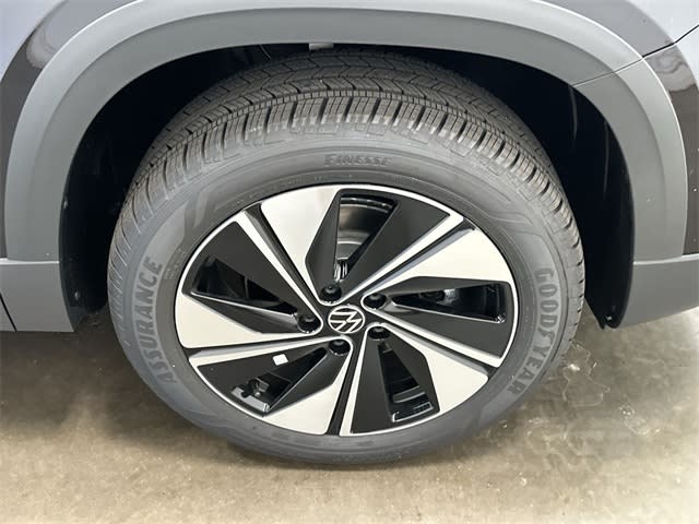 Thumbnail: 2025 Volkswagen Taos - 7