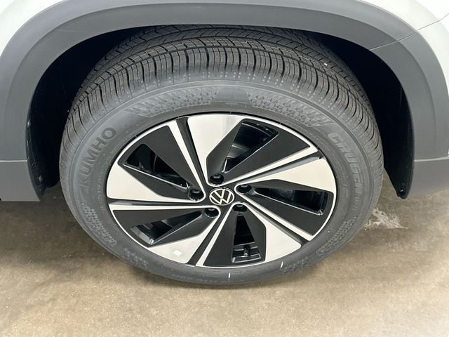 Thumbnail: 2026 Volkswagen Taos - 7
