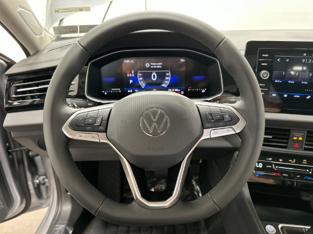 Thumbnail: 2027 Volkswagen Jetta - 2
