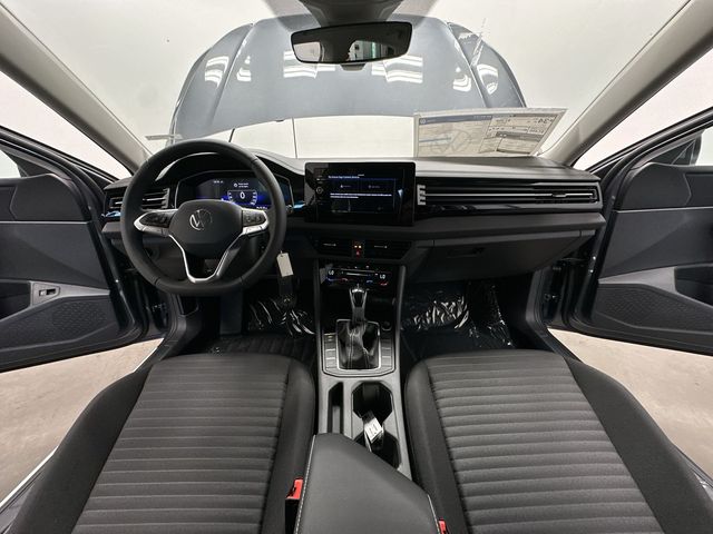 Thumbnail: 2026 Volkswagen Jetta - 9