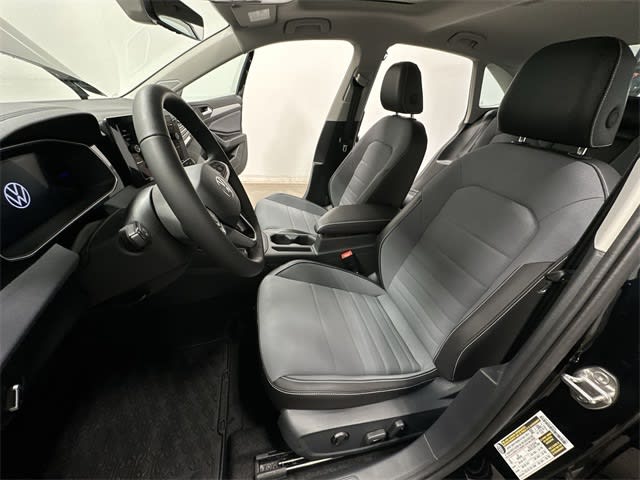 Thumbnail: 2026 Volkswagen Jetta - 23