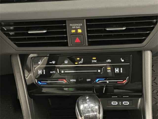 Thumbnail: 2026 Volkswagen Jetta - 22