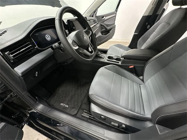 Thumbnail: 2026 Volkswagen Jetta - 10