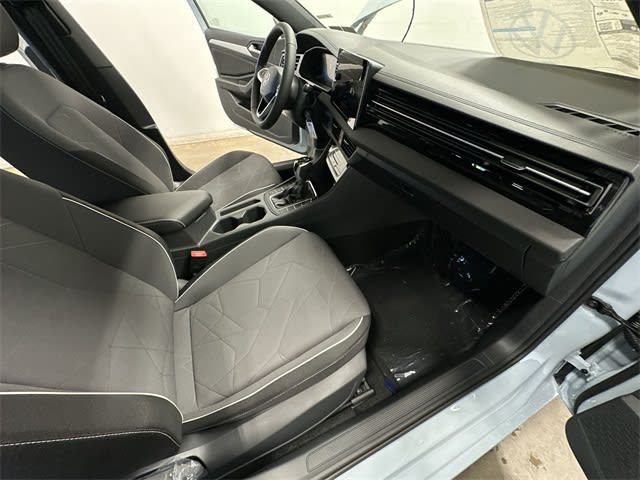 Thumbnail: 2026 Volkswagen Jetta - 23