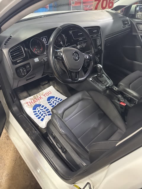 Thumbnail: 2015 Volkswagen Golf - 5