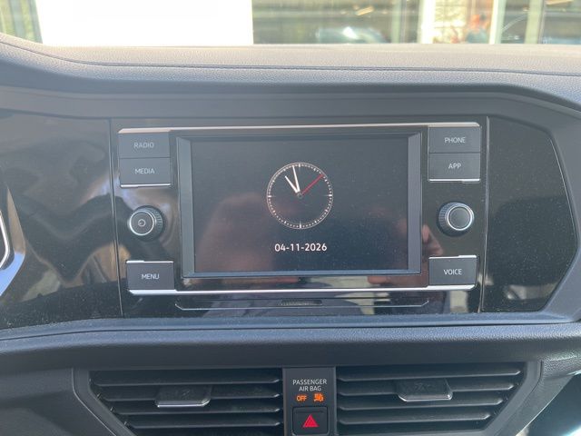 Thumbnail: 2022 Volkswagen Jetta - 8