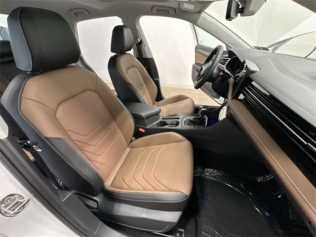 Thumbnail: 2026 Volkswagen Jetta - 28